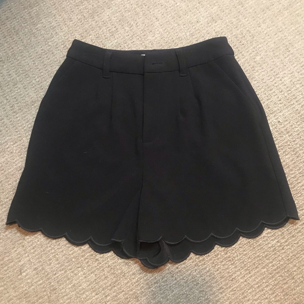 ❌SOLD❌ Black High Waisted Shorts